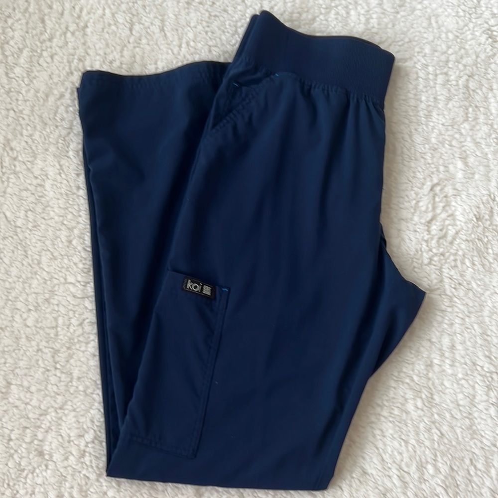 Koi scrub pants